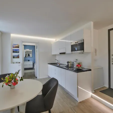 Sunrise With Air Conditioning And Stunning View *