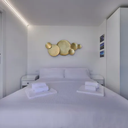 Sunrise With Air Conditioning And Stunning View