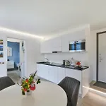 Sunrise With Air Conditioning And Stunning View Appartement Bellagio